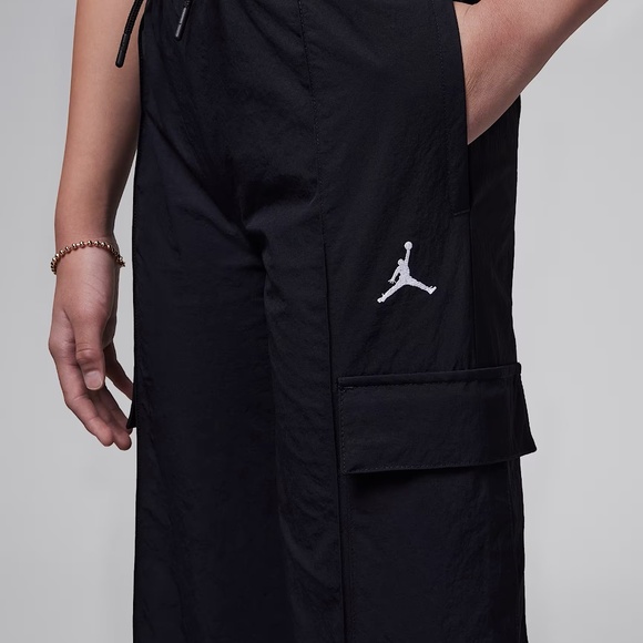 Jordan Big Kids Girls Double Cargo Woven Pants Size M NWT Back to School Black - Picture 1 of 15